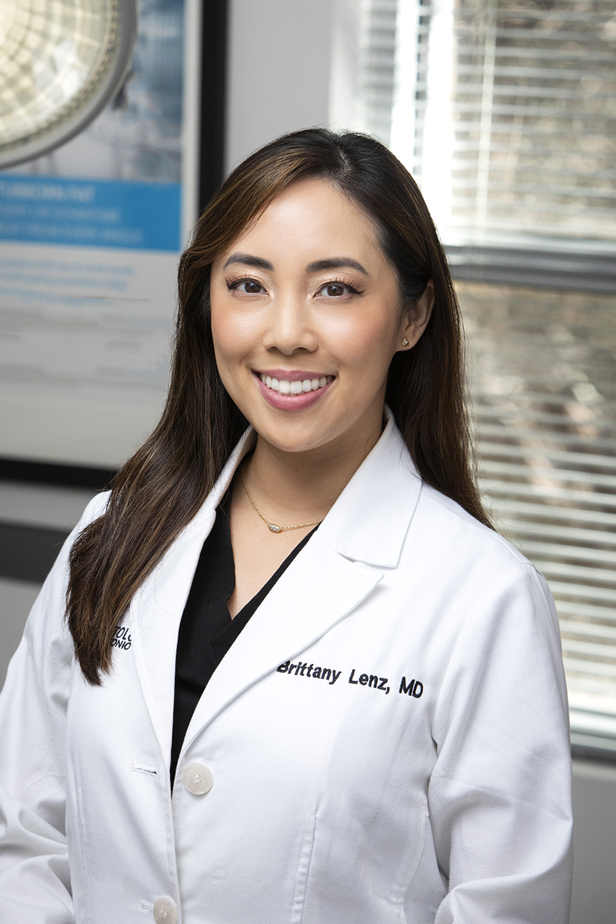 Brittany Lenz, MD Headshot